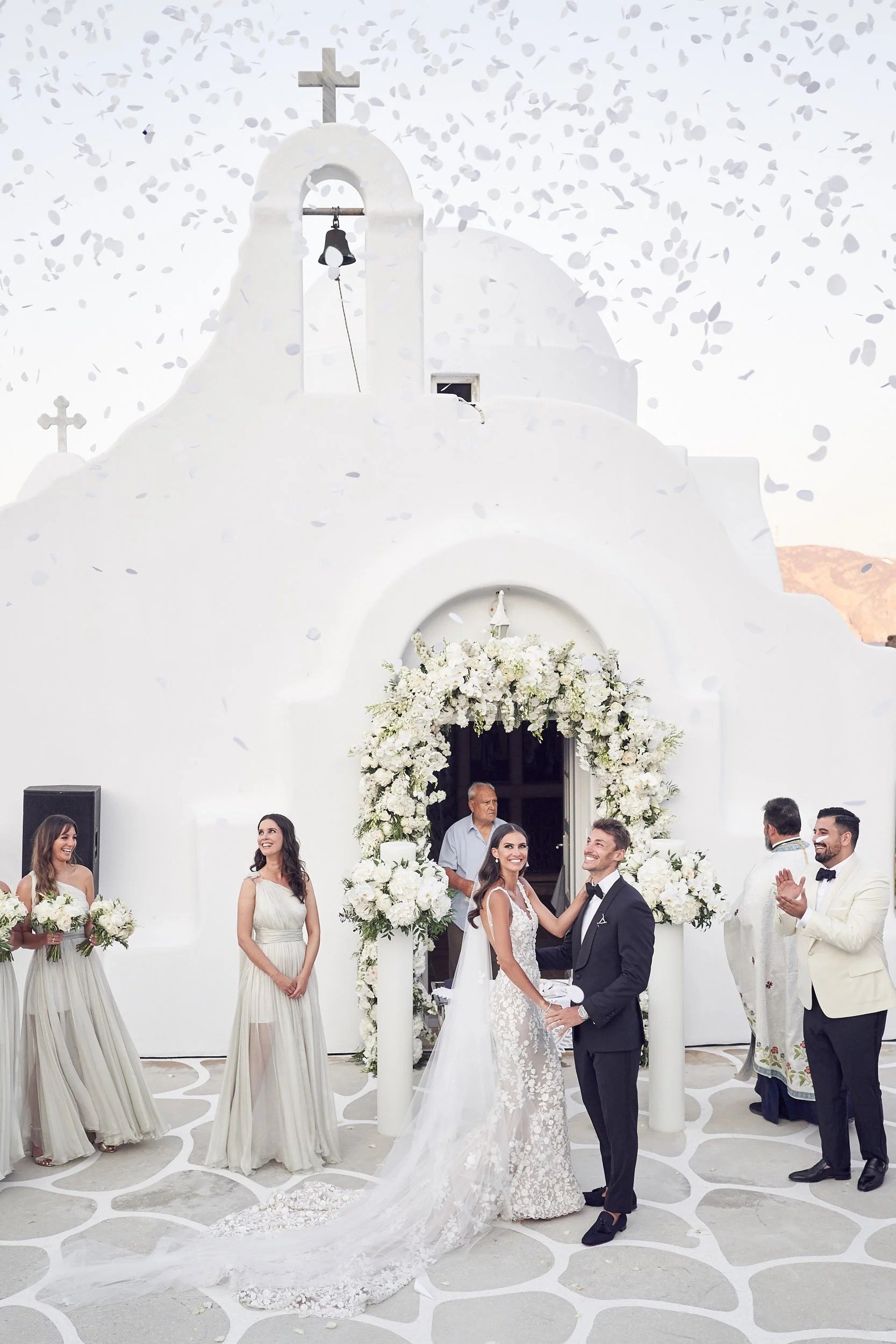 imgi_137_103_LR_SandM-Mykonos-wedding_lostinlove+105.jpg