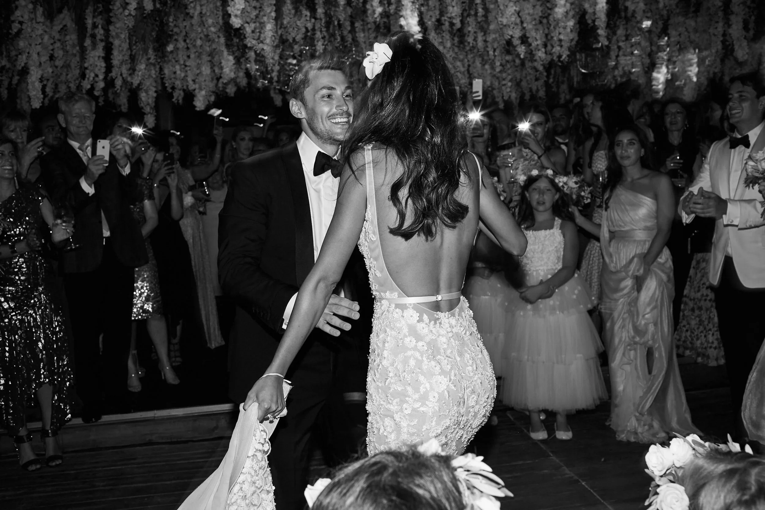 imgi_225_191_LR_SandM-Mykonos-wedding_lostinlove+211.jpg