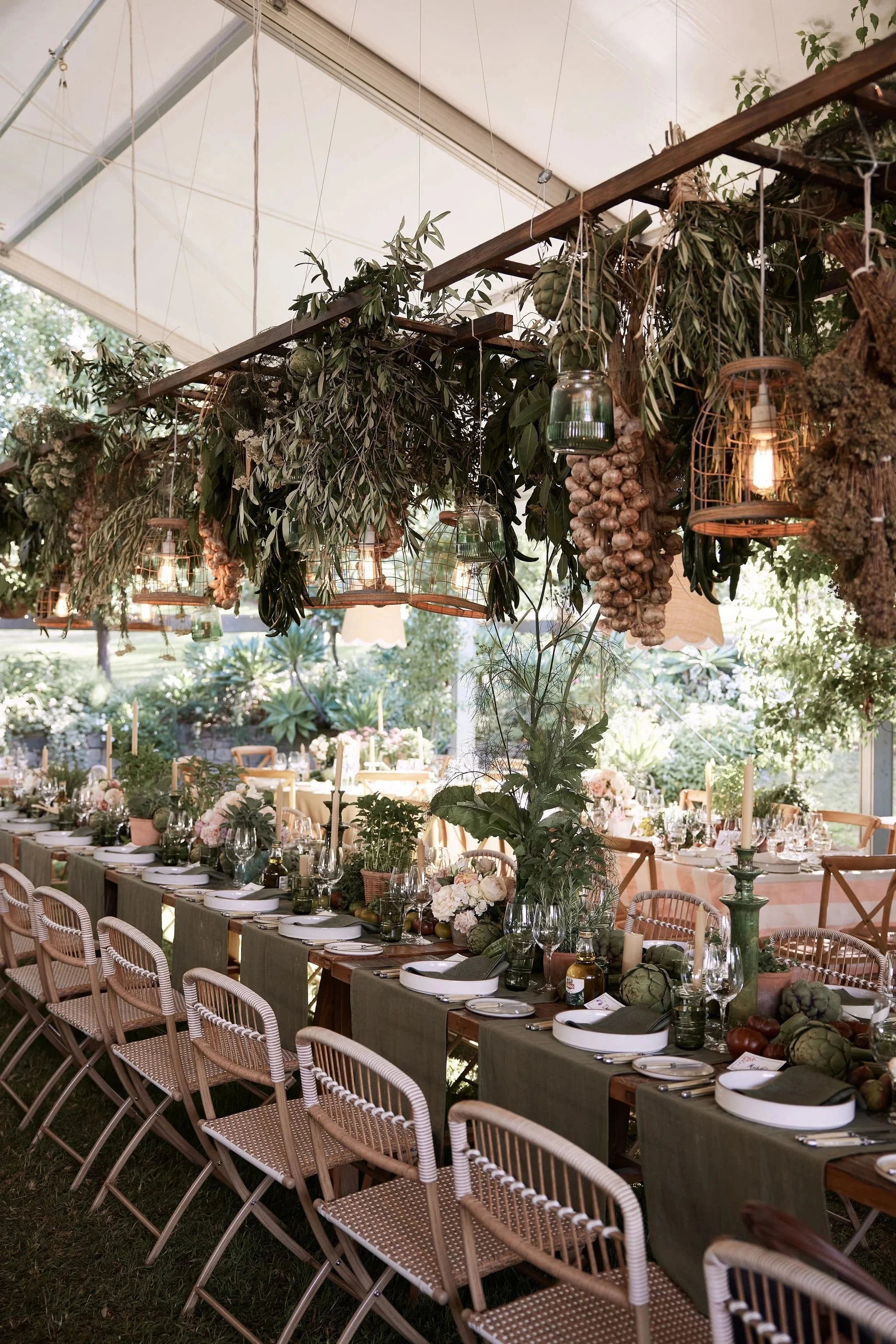 imgi_129_HR_SandH_LostinLove_wedding729.jpg