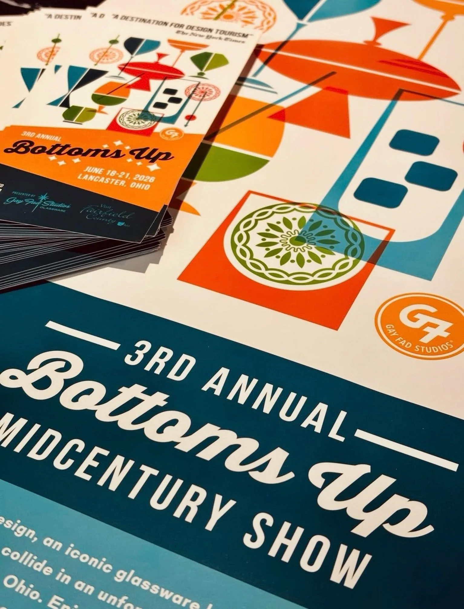 BOTTOMS UP, MODERNISTS! 🍸

Who&rsquo;s ready to stir up some MCM fun? We are giving away 2 dream weekend passes celebrating the absolute best of vintage barware culture! ✨

We&rsquo;re teaming up with @gayfadstudios to give one lucky follower weeken