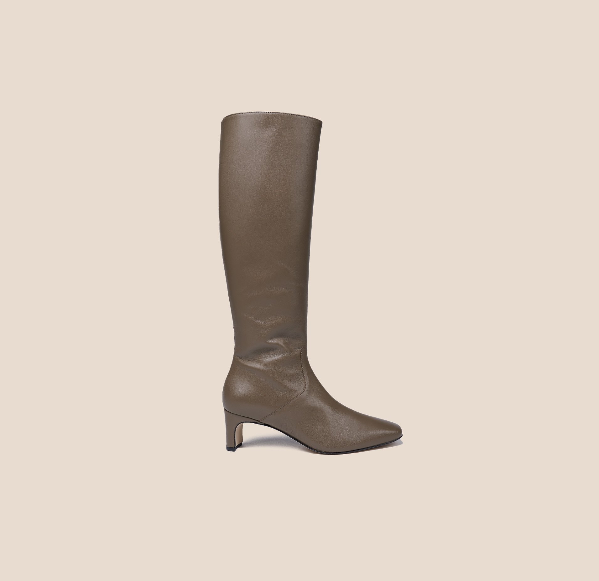 stella-Taupe-Suede-Boots-Asoliani-02.jpg