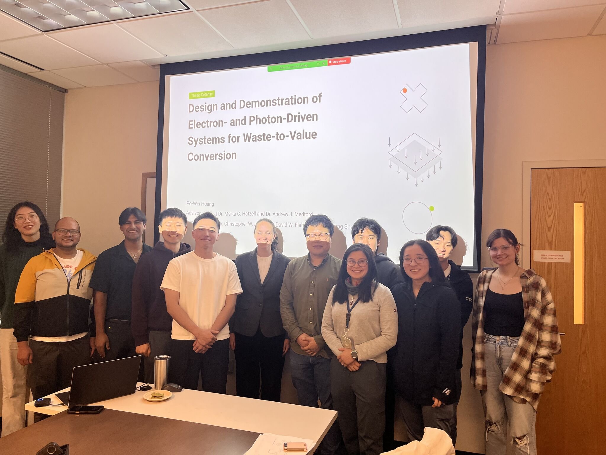 Po-Wei Huang Defends his Dissertation!