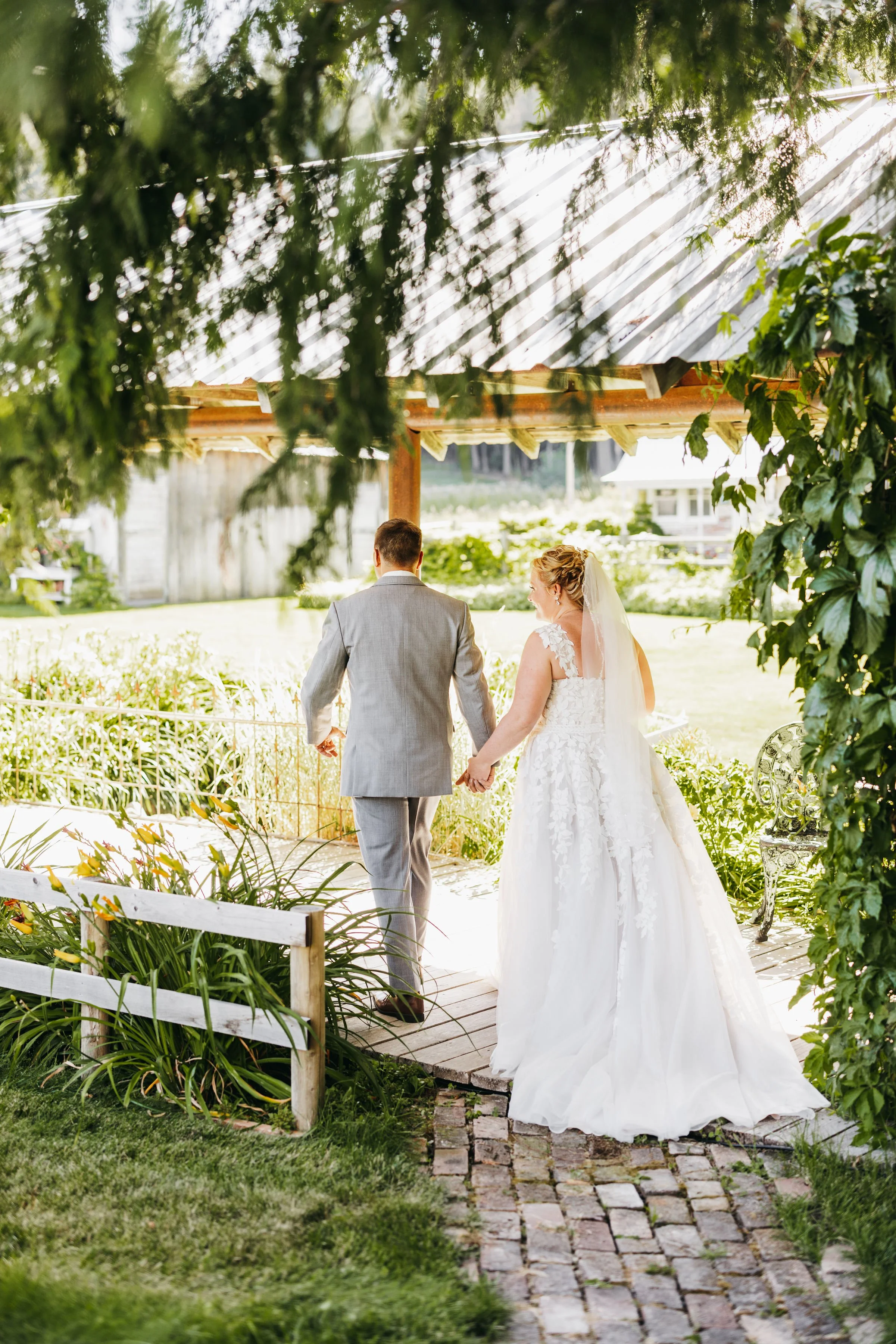 Photo by Clara Jay Photo