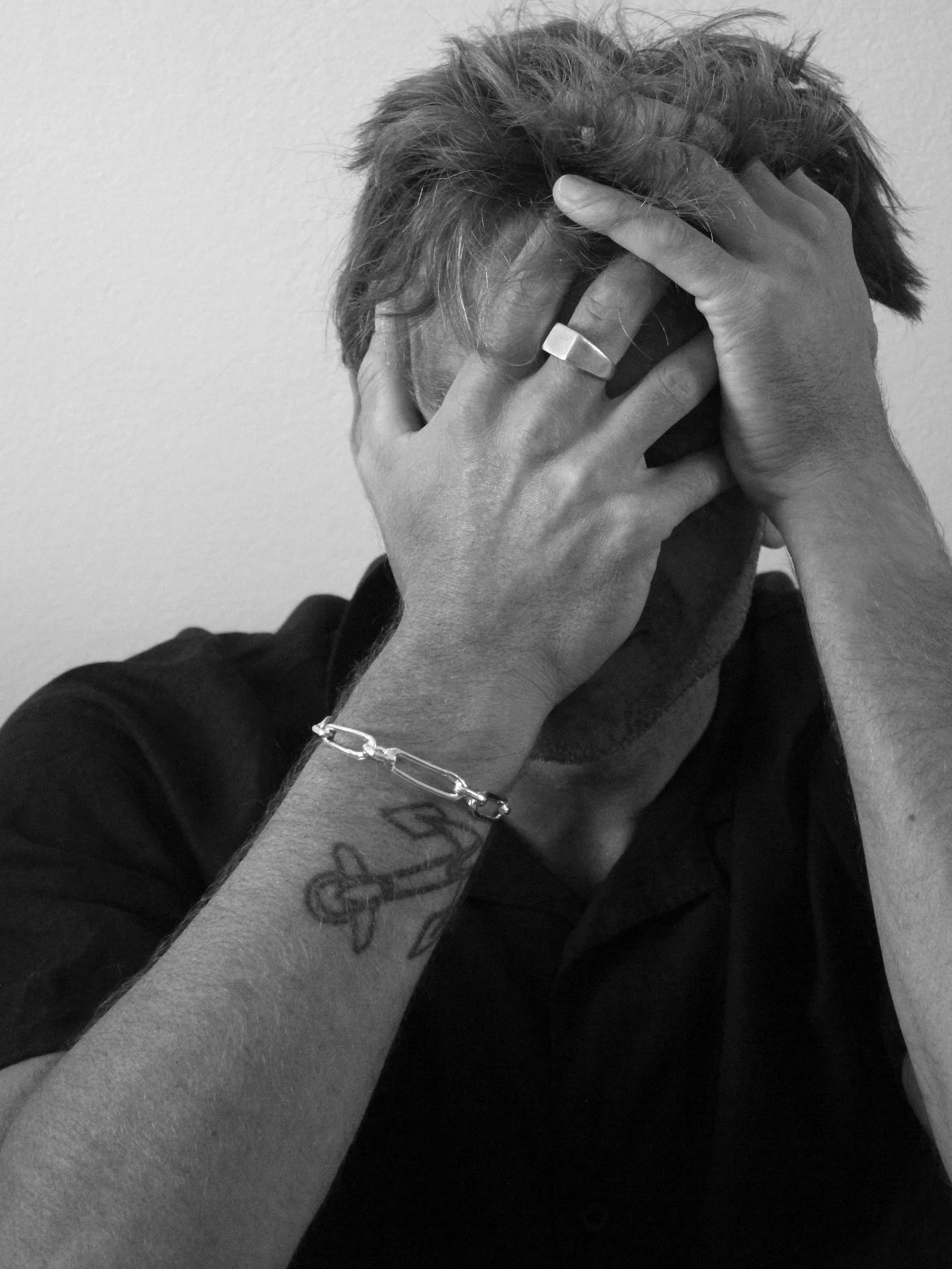 The long chain bangle.

A new take on a classic shape.  As each piece is made by hand, each and every one will have slight variations. 
I value &amp; embrace these differences ❤️ 
.
.
.
#silverjewellery 
#handmade