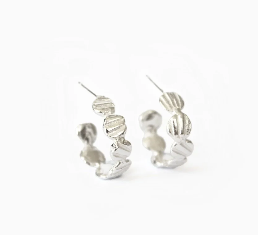 Oceana shell hoops