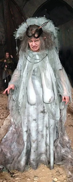 weirdwear_Emma_og_julemanden-3 copy.jpg