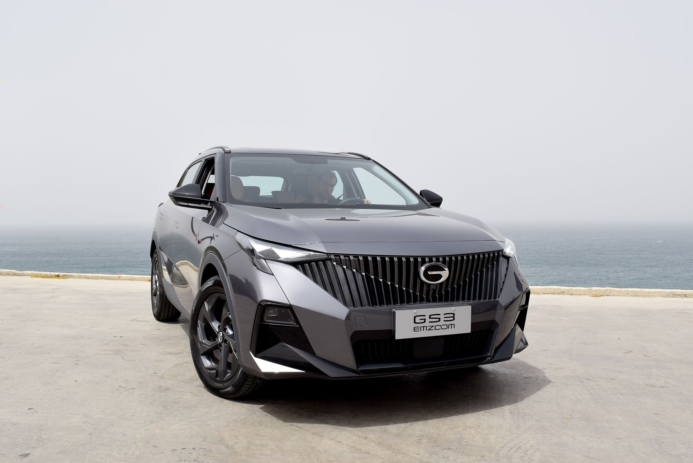 GS3 EMZOOM FRONT