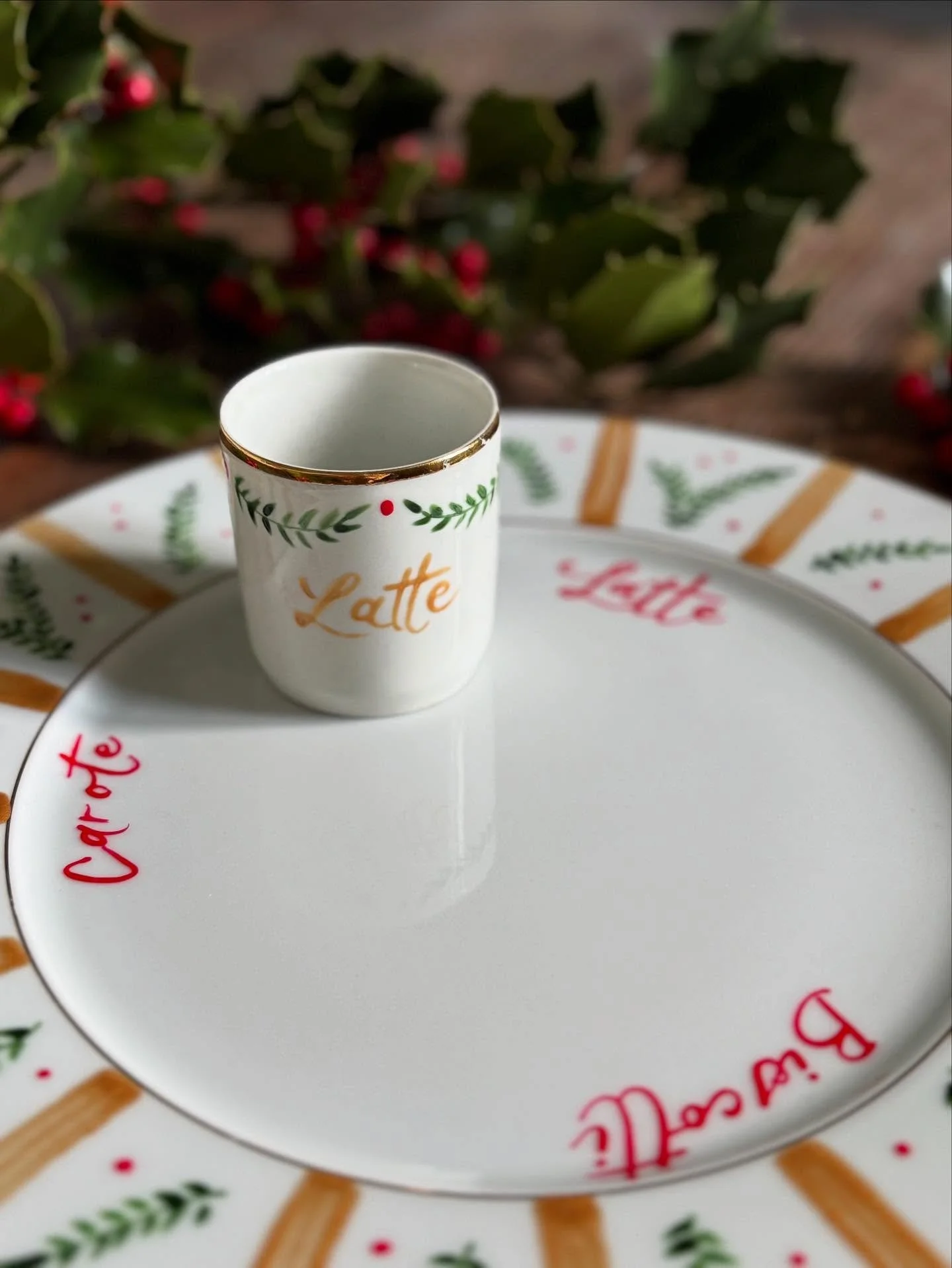 Domani ore 13.30 un nuovo drop di porcellane.
Ho cercato di seguire le vostre richieste, cercando e creando sempre pezzi unici.

Siete prontə?