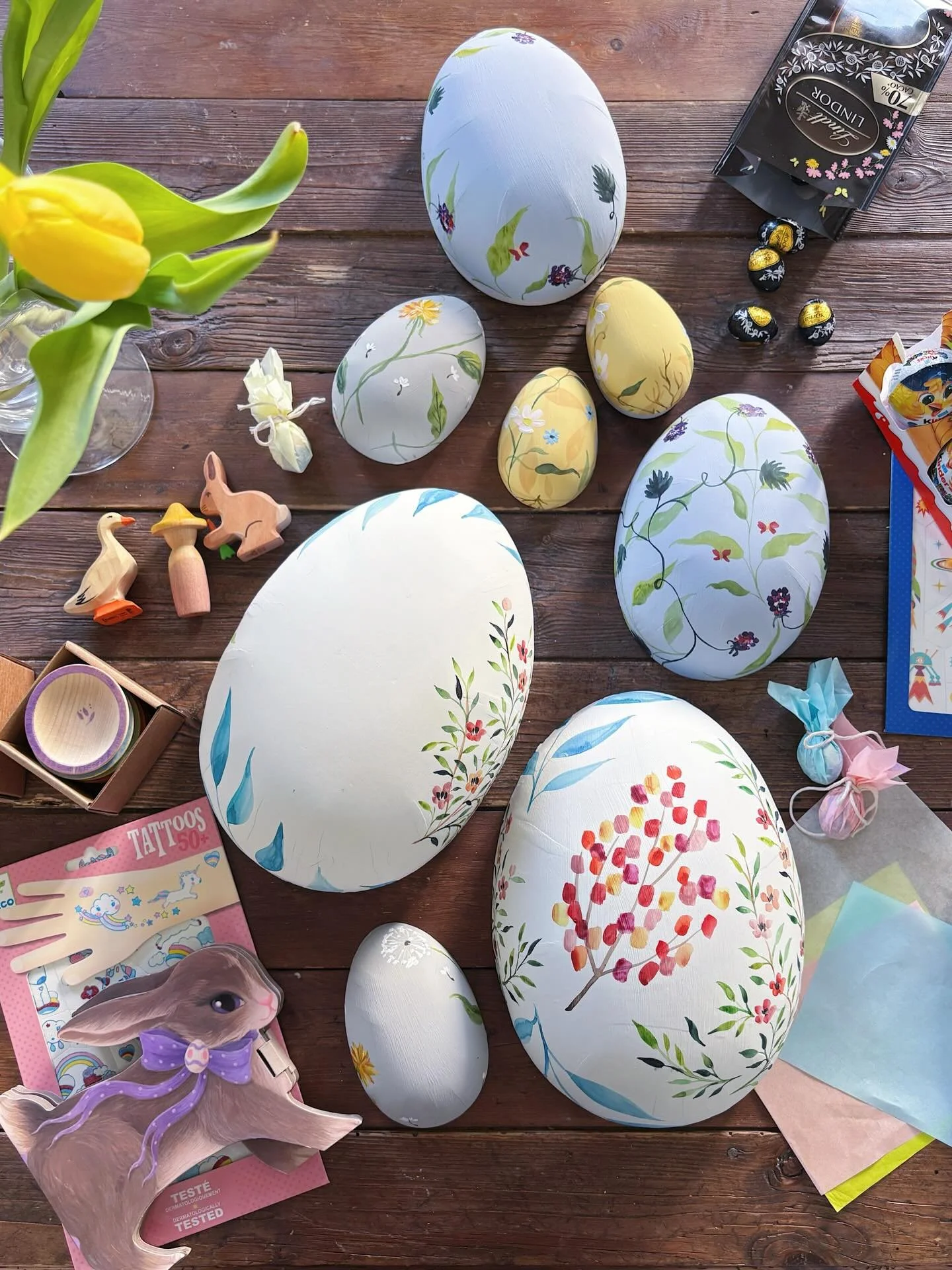 Cosa mettere nell&rsquo;uovo?
Nelle storie vi mostro meglio le dimensioni per farvi capire quello che ci potete davvero mettere dentro 🐣
Se vi va scrivete qui sotto quello che metterete voi, o che avete messo negli anni scorsi, potrebbe essere un be