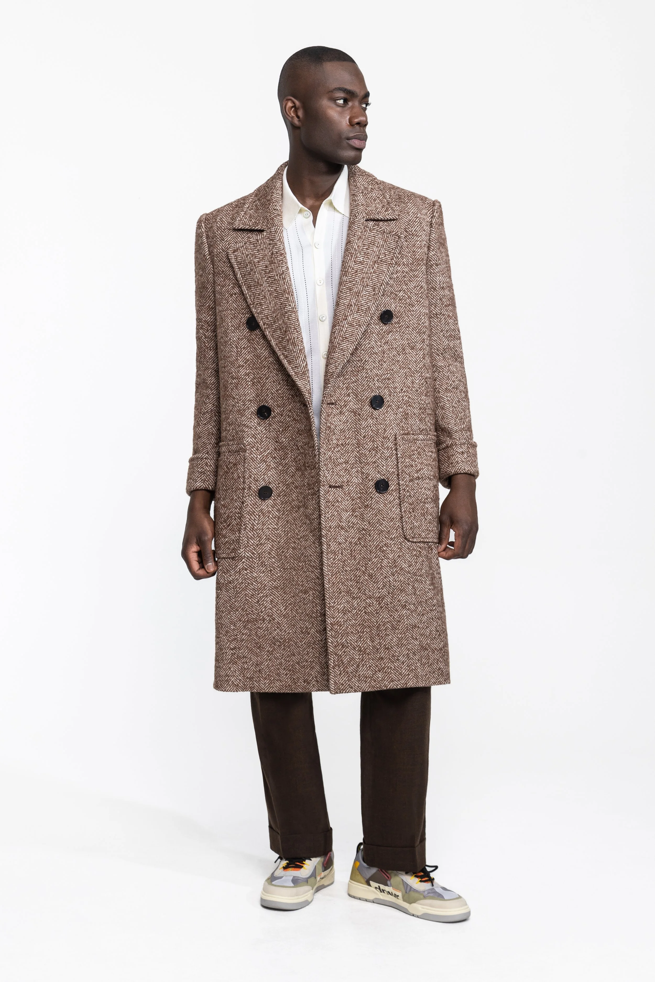 Balmacaan Coat in Herringbone Heavy Wool