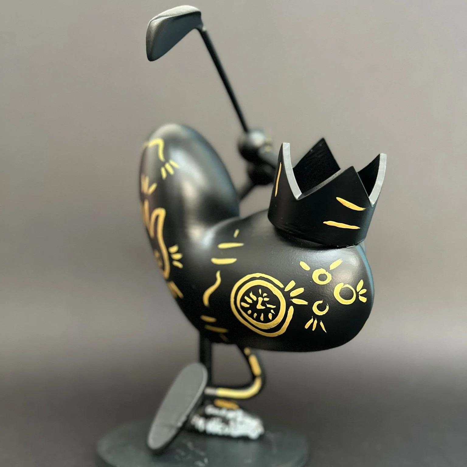 M.Koeur - Golf(K)oeur Gold_On_Black_004.jpg