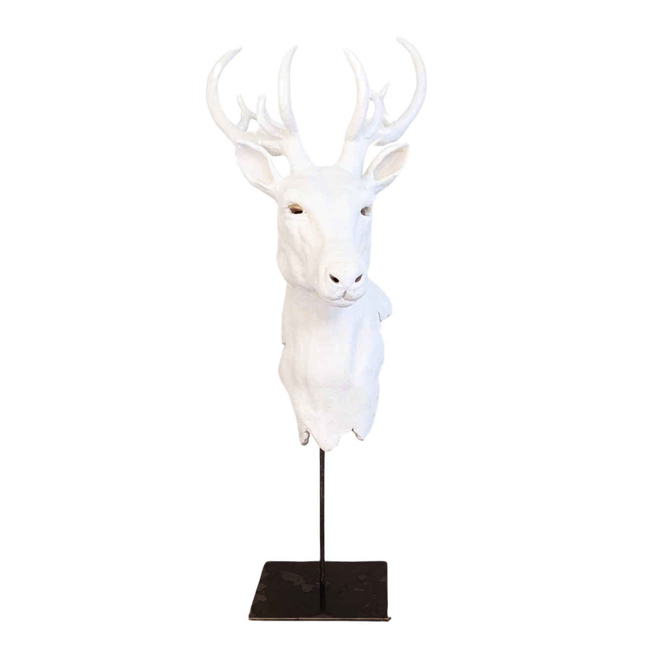 Sculpture animalière 'Evanescent' en terre patinée, représen