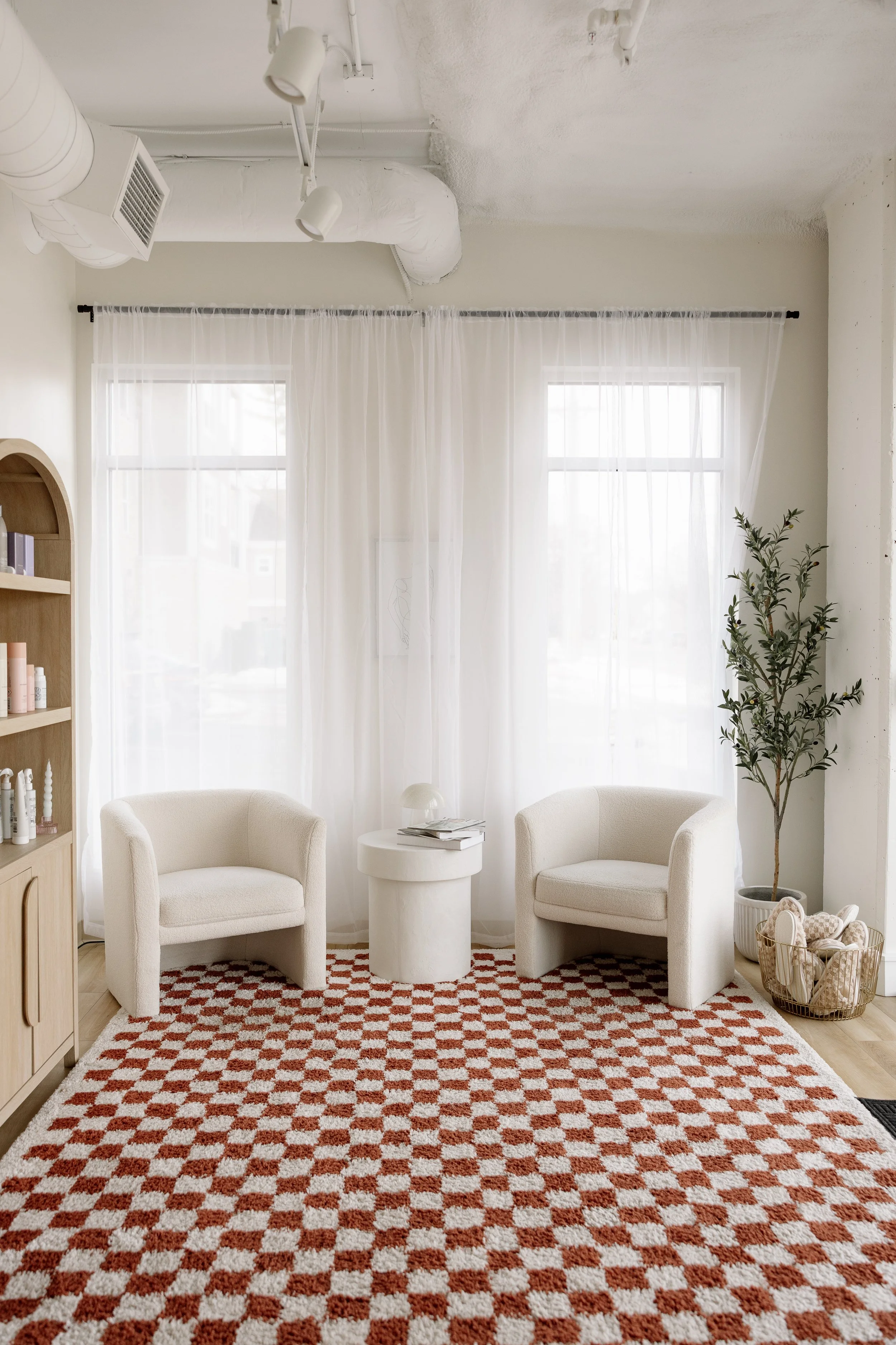 Golden Hour Salon + Extension Bar