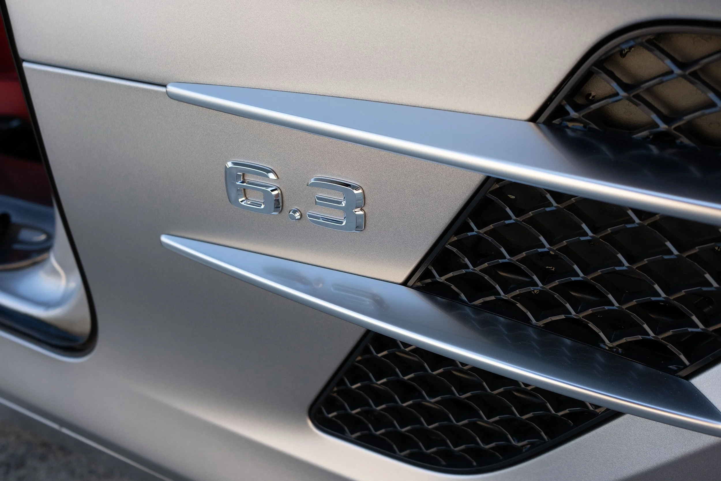 2011 Mercedes-Benz SLS AMG side badging.