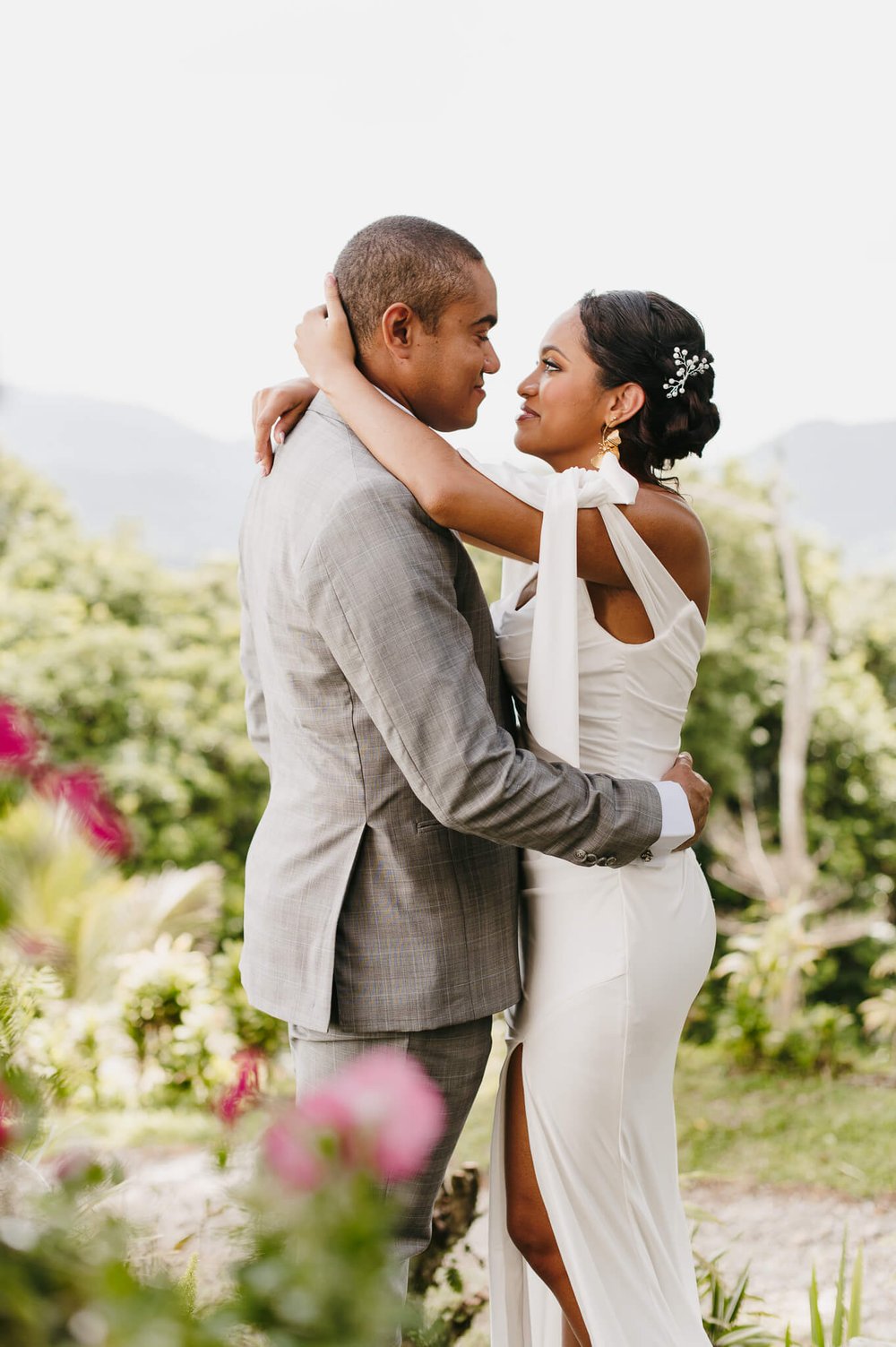 gabymariephotography-trinidad-microwedding-mahoganyridge-29.jpg