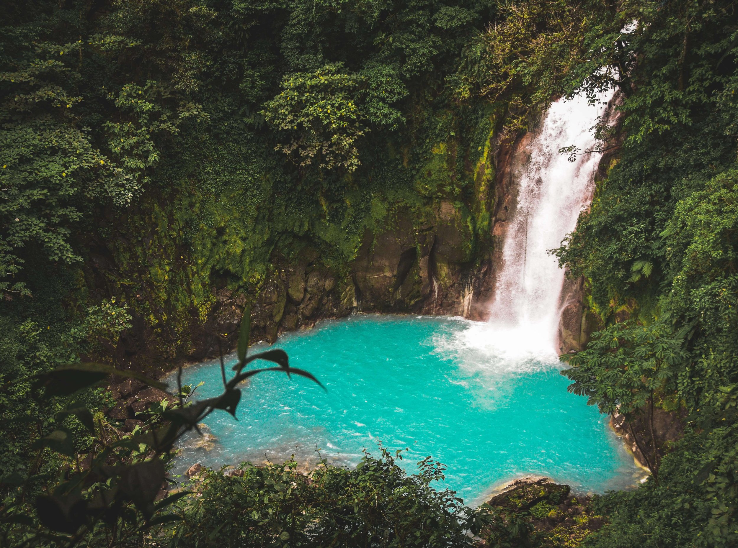 rio celeste-costa rica - gaby marie photography.jpg