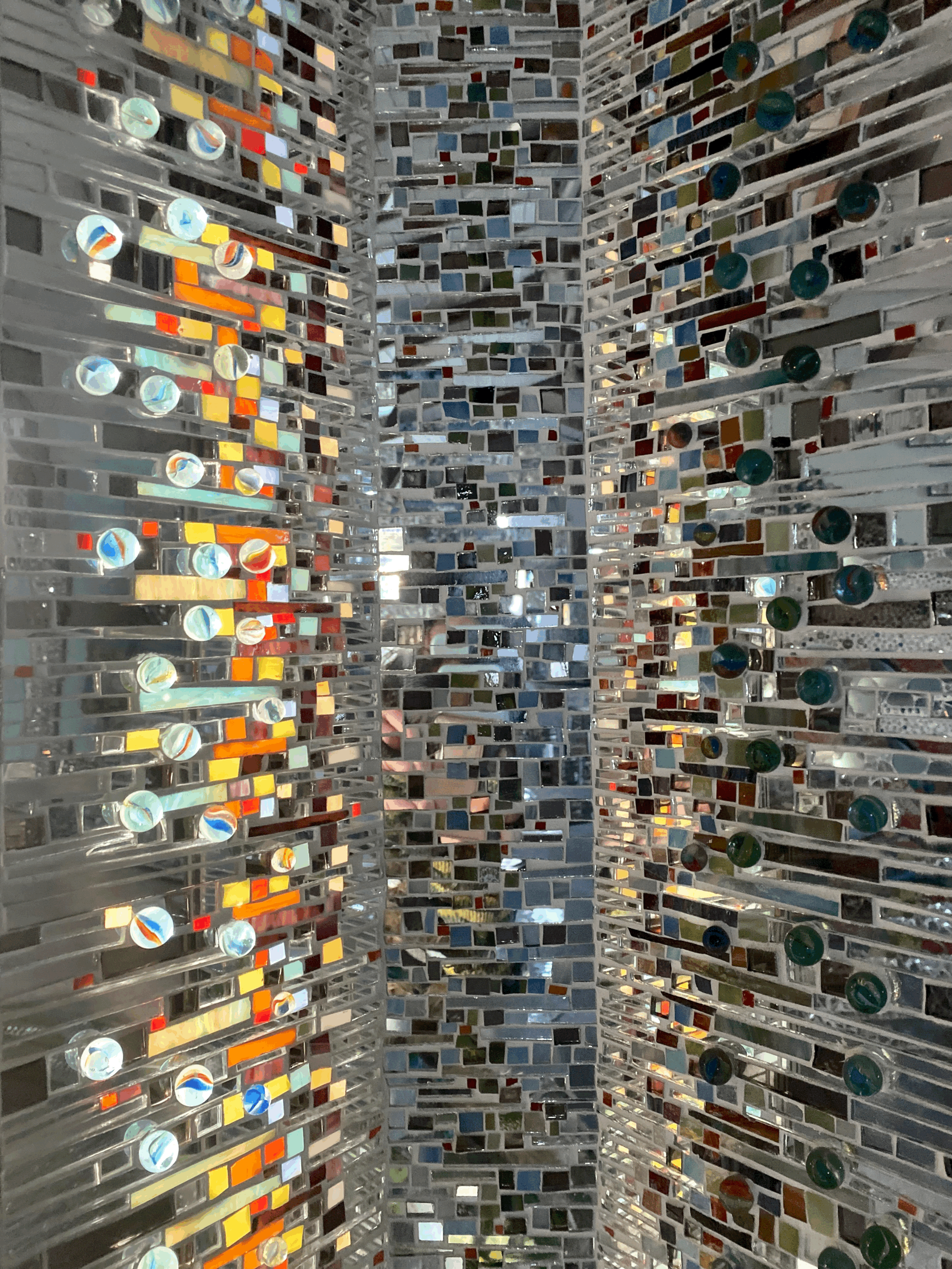 Tower of light 46 cm x 175 cm