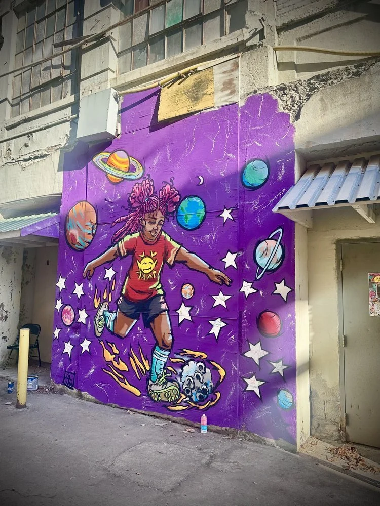 

Muralist: LaJon Miller / Photographer: Wendy Gherity
