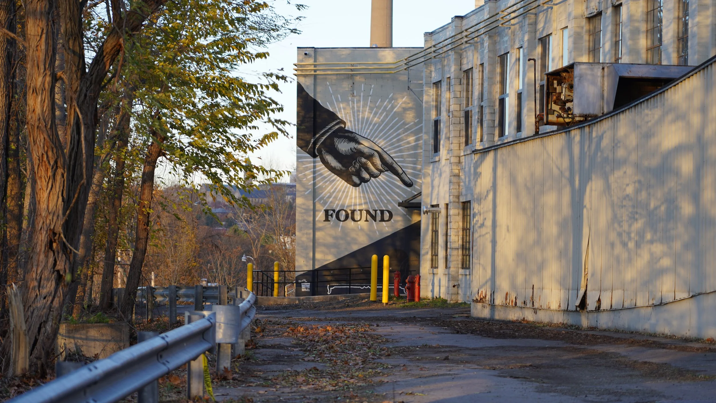 Muralist: Audra Linsner /
Photographer: Shira Evergreen