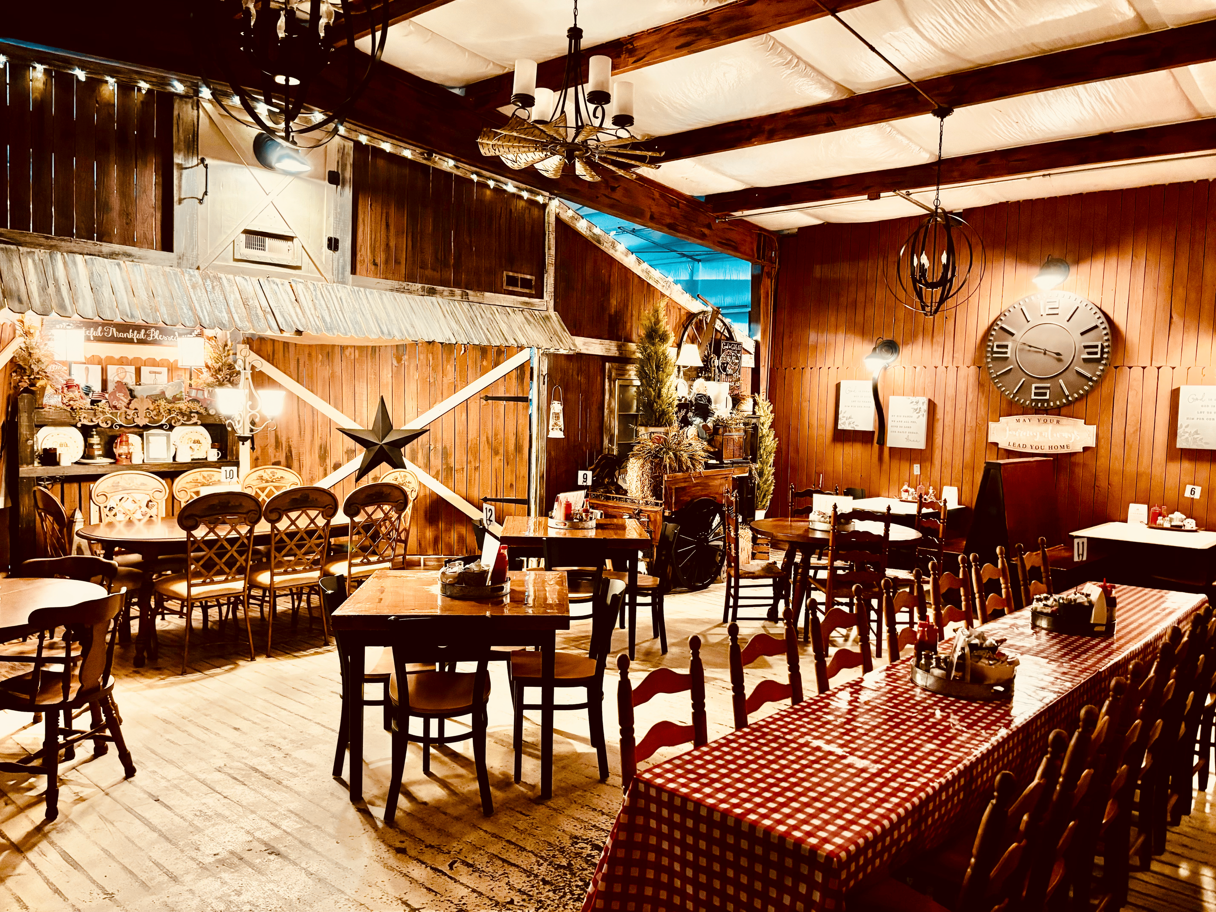 Faherty Cafe Farmhouse Cafe & Bakery