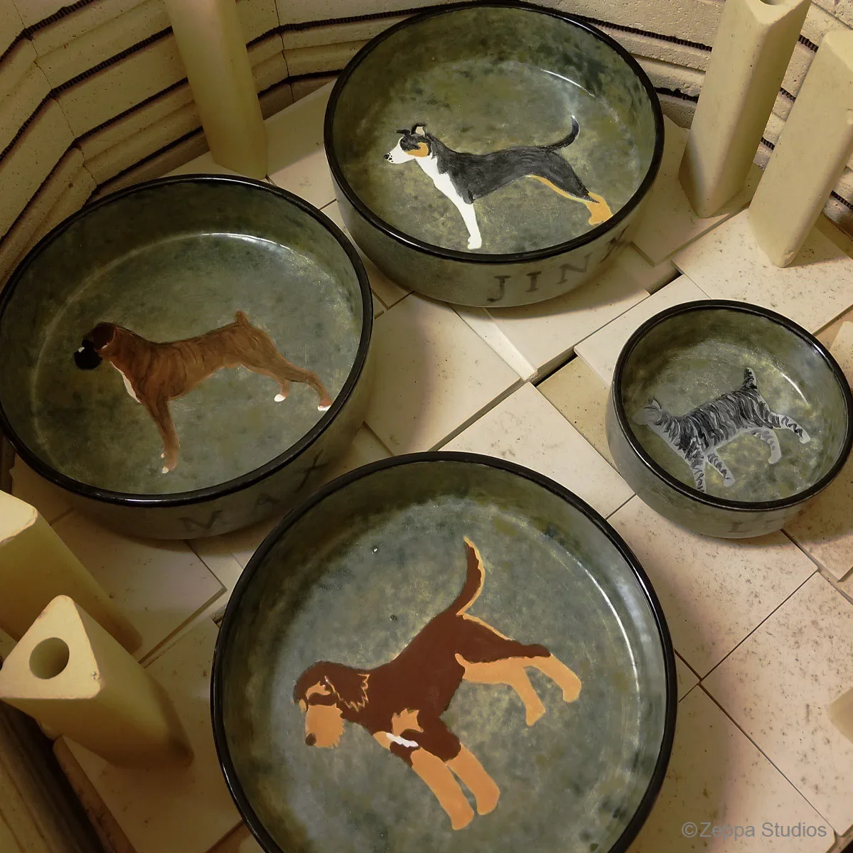 large pet bowls.webp