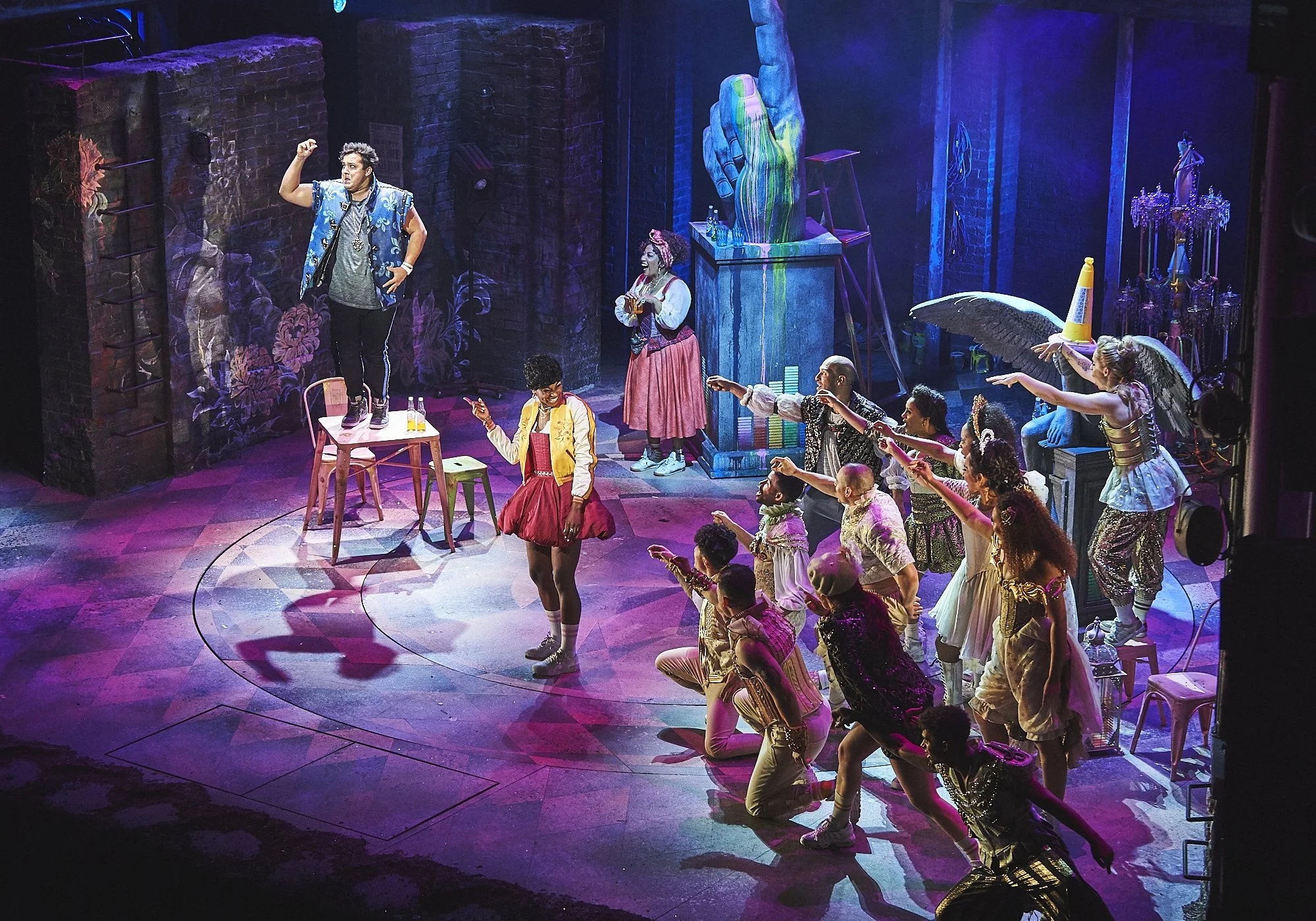 224_And_Juliet_Tech_1309.jpg