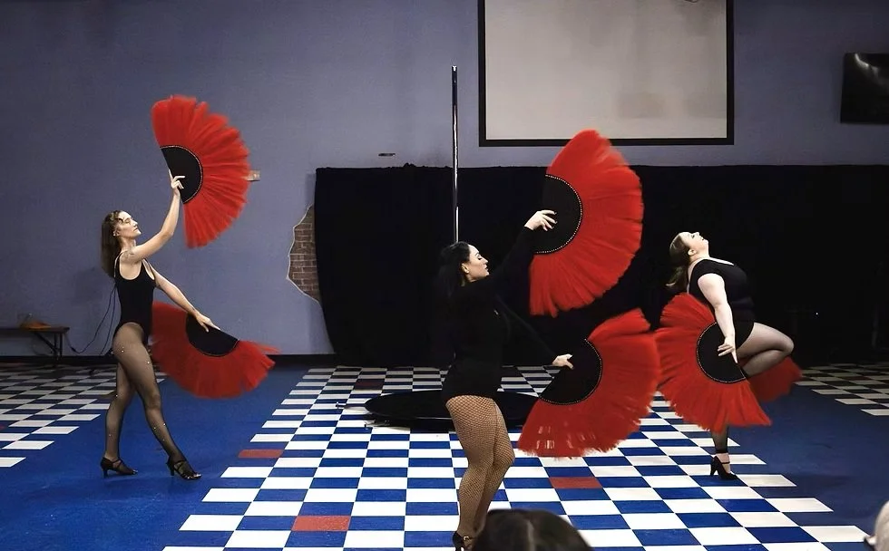 10-11-25 - Fans 04.jpg