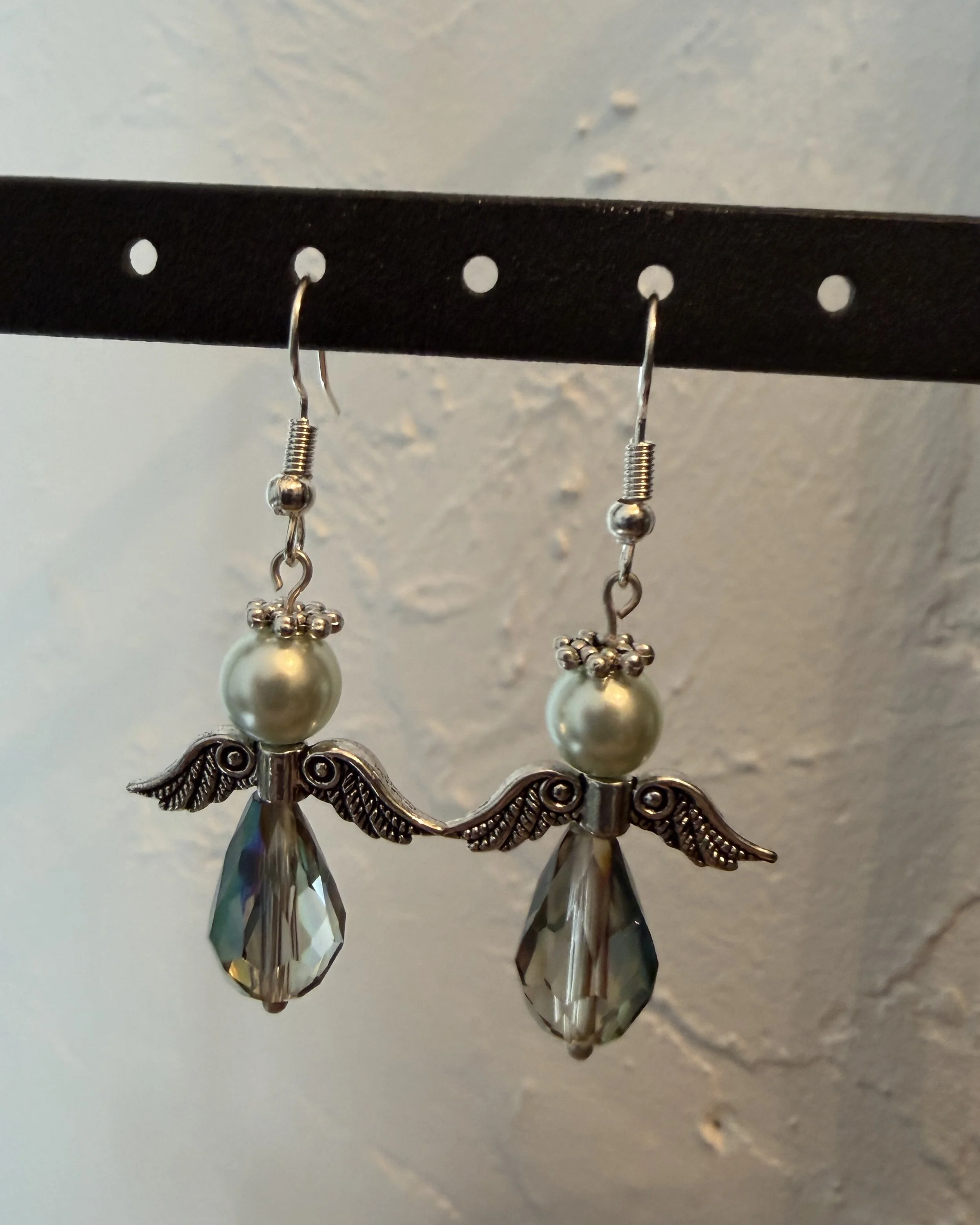 Angels - Multi with Green Pearl 03.JPEG