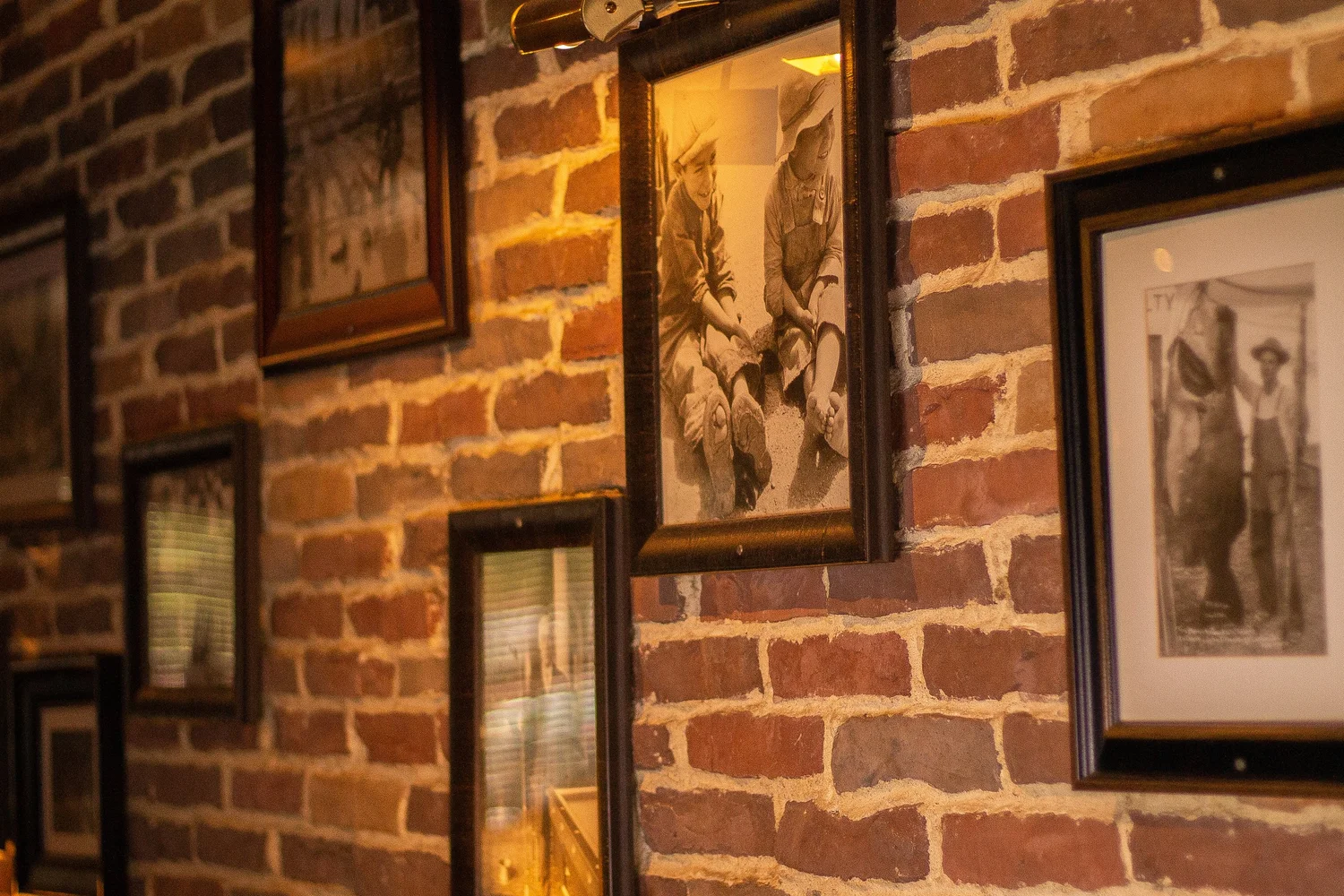 careers-lucky-s-13-pub