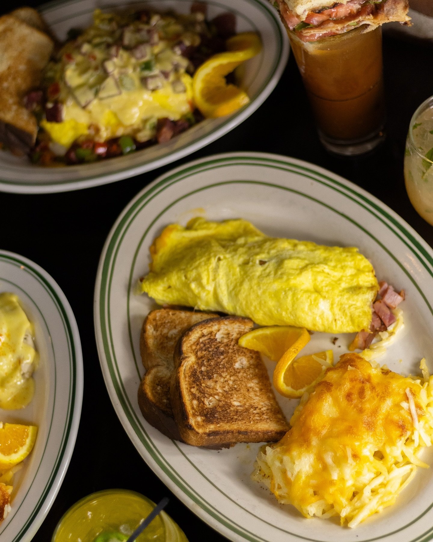 Brunch like you mean it 🍳💪 Lucky&rsquo;s breakfast menu is served every weekend 9 AM-1 PM!