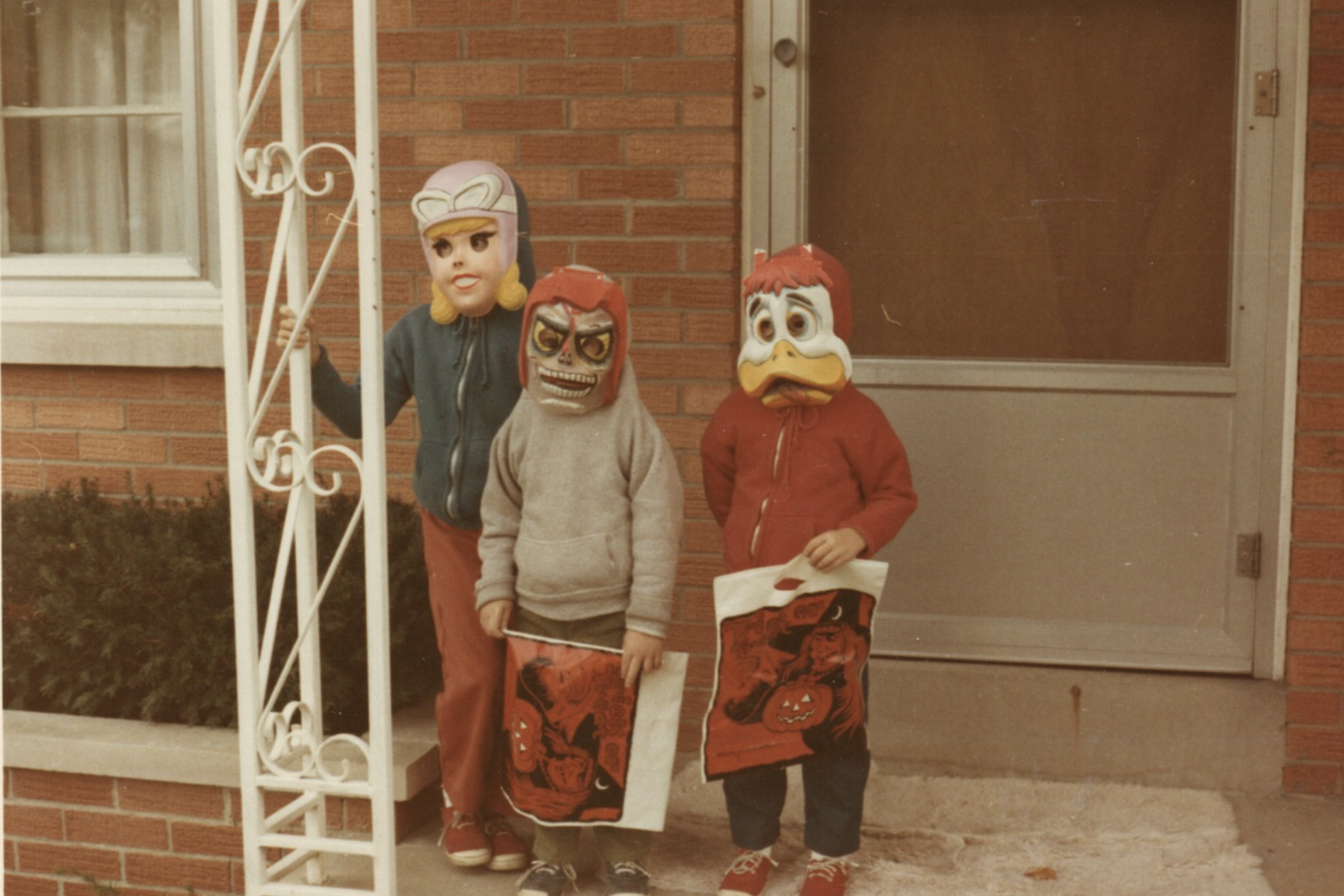 Evansville Living, A Haunted House-less Halloween