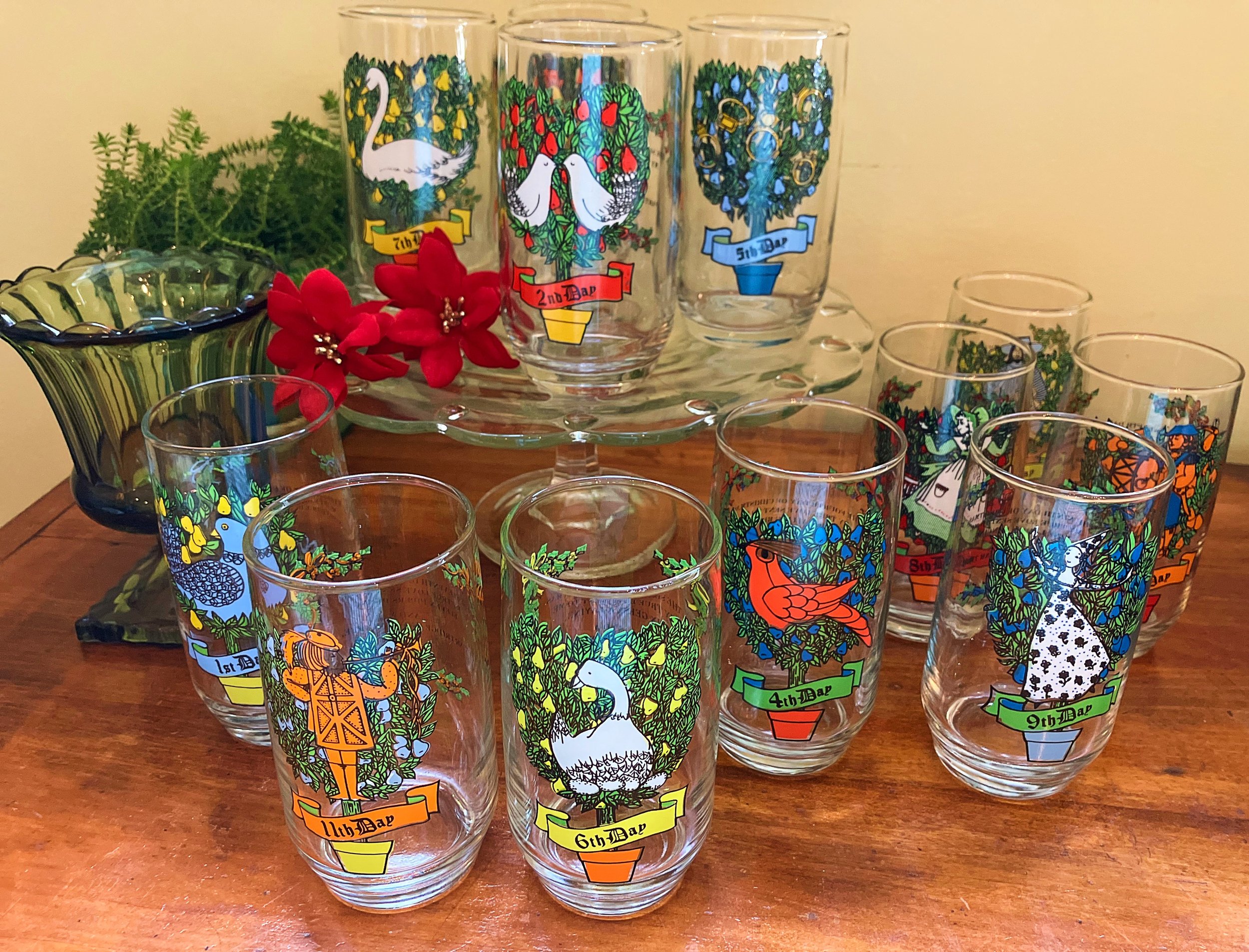 12 Days of Christmas Vintage Glass Set by Anchor Hocking