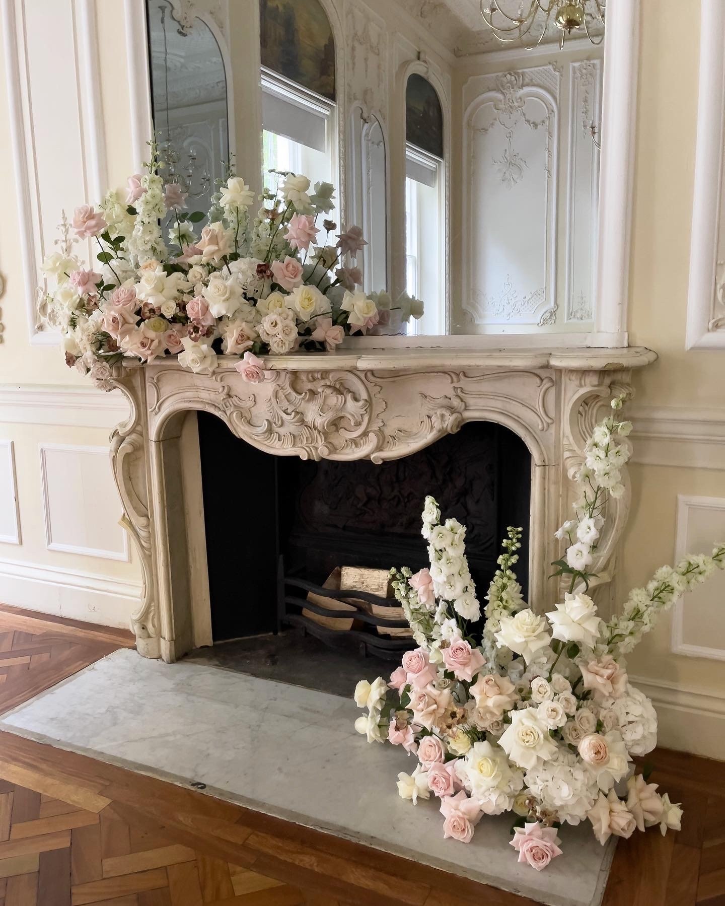 Pink and white flowers Carlton Terrace 4.jpeg