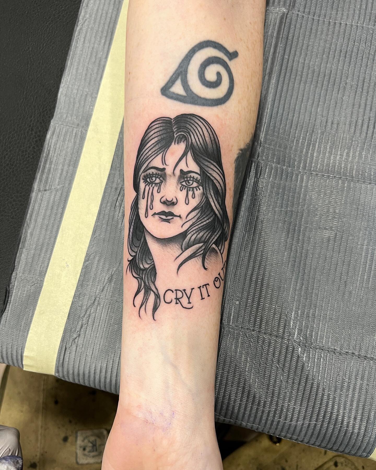 Sad trad lady from last week 
Thanks @sammyrwilson 

#traditional #traditionaltattoo #ladyheadtattoo #sadtattoo #tattoo #blackwork #blackworktattoo #girlswithtattoos #portage #kalamazoo #michigan #stayawhiletattoo