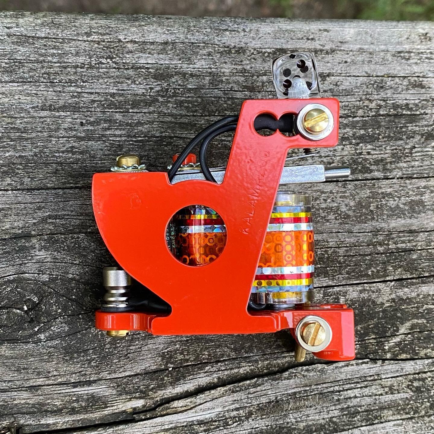 Chevy Orange Widow Shader 🍊#tattoomachine #kalamazoomachine