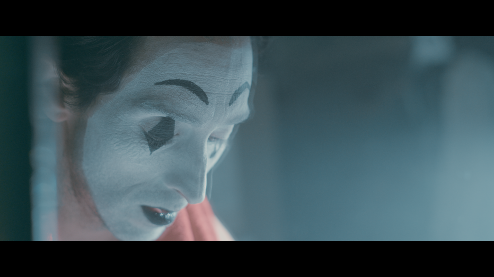 MAIN MAX HD.00_17_26_22.Still134.png