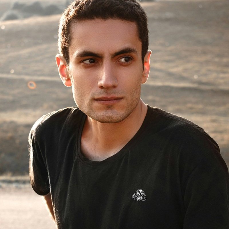 amir-esrafili-5Wo7wfLytps-unsplash+%281%29.jpg