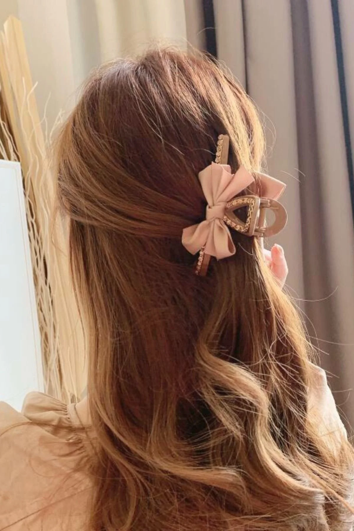 32 Easy Long Hair Hairstyles You Can Do In Seconds