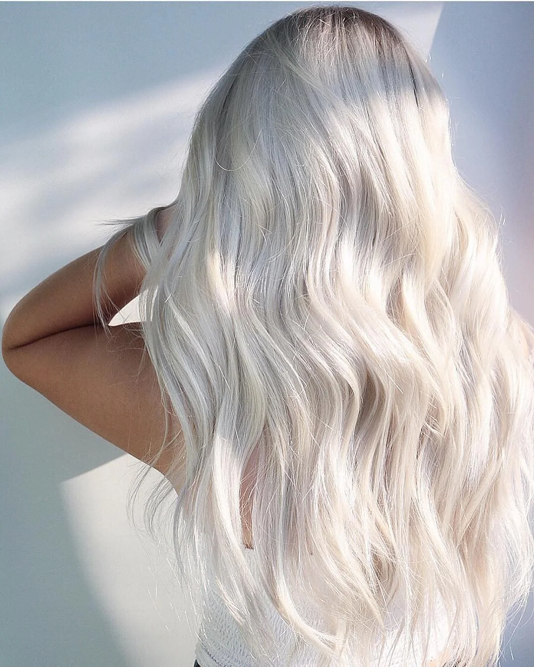 Snow White Long Waves