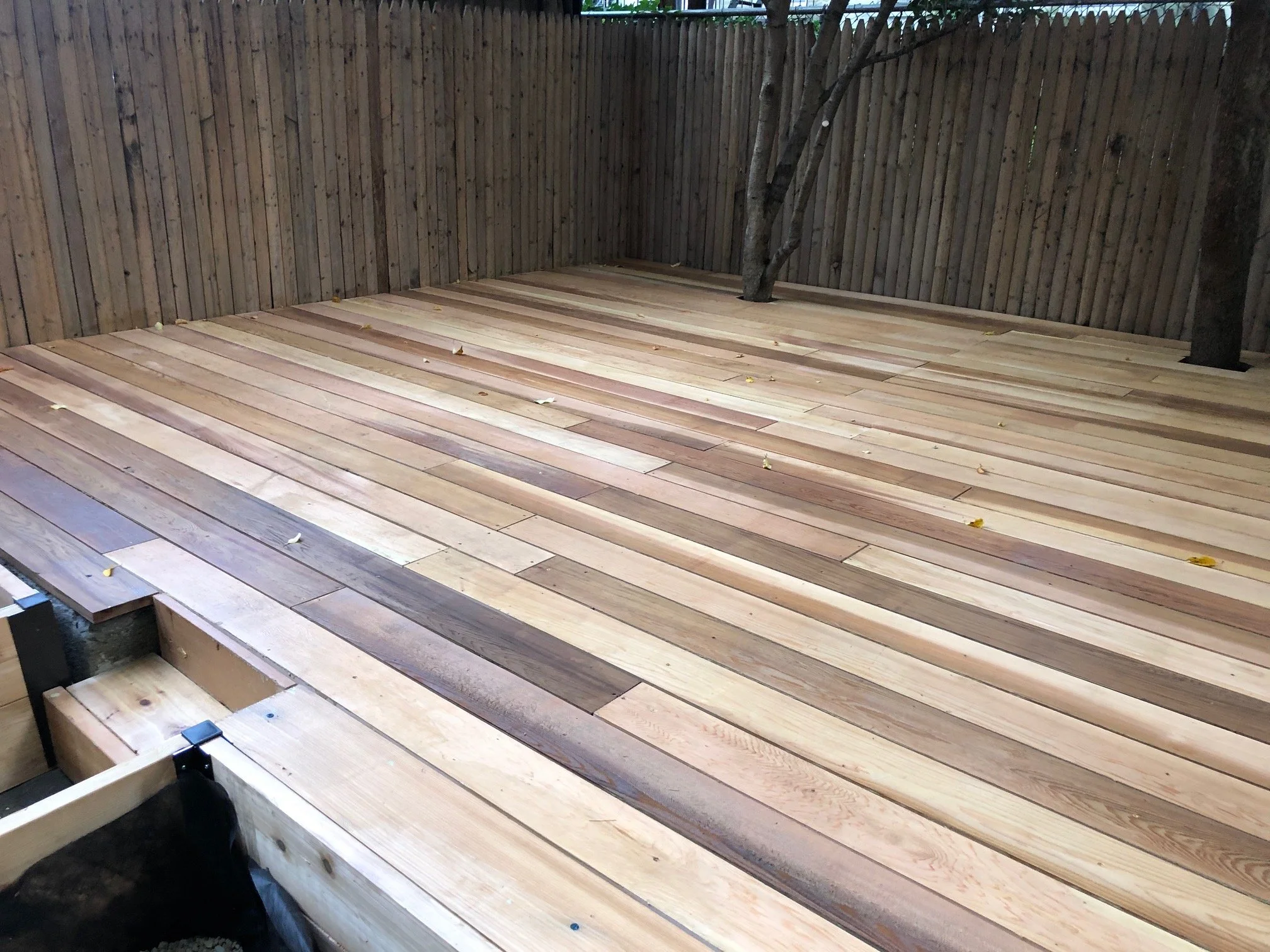 Day 4 - Decking complete!