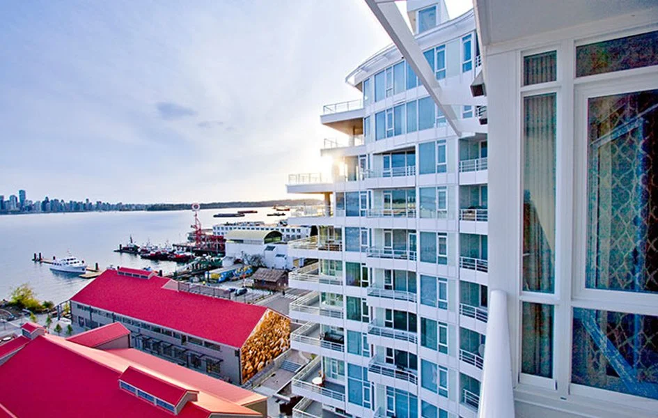 Pinnacle Hotel at the Pier