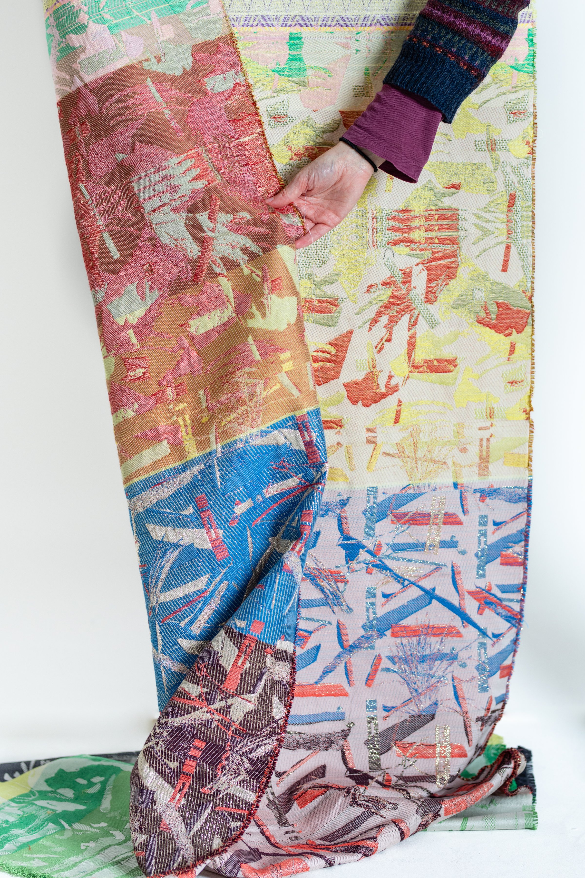 66-HR Jacquard-6T9A8071.jpg