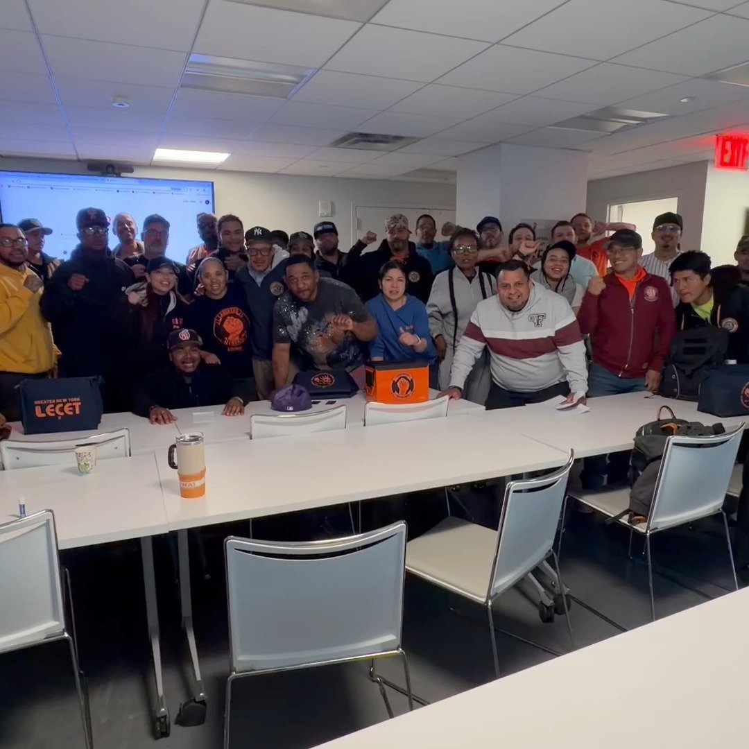 We're building worker power and strengthening our collective voice with our union brothers and sisters. It's been a thrill to run civic education, storytelling, and public speaking classes with @laborers79