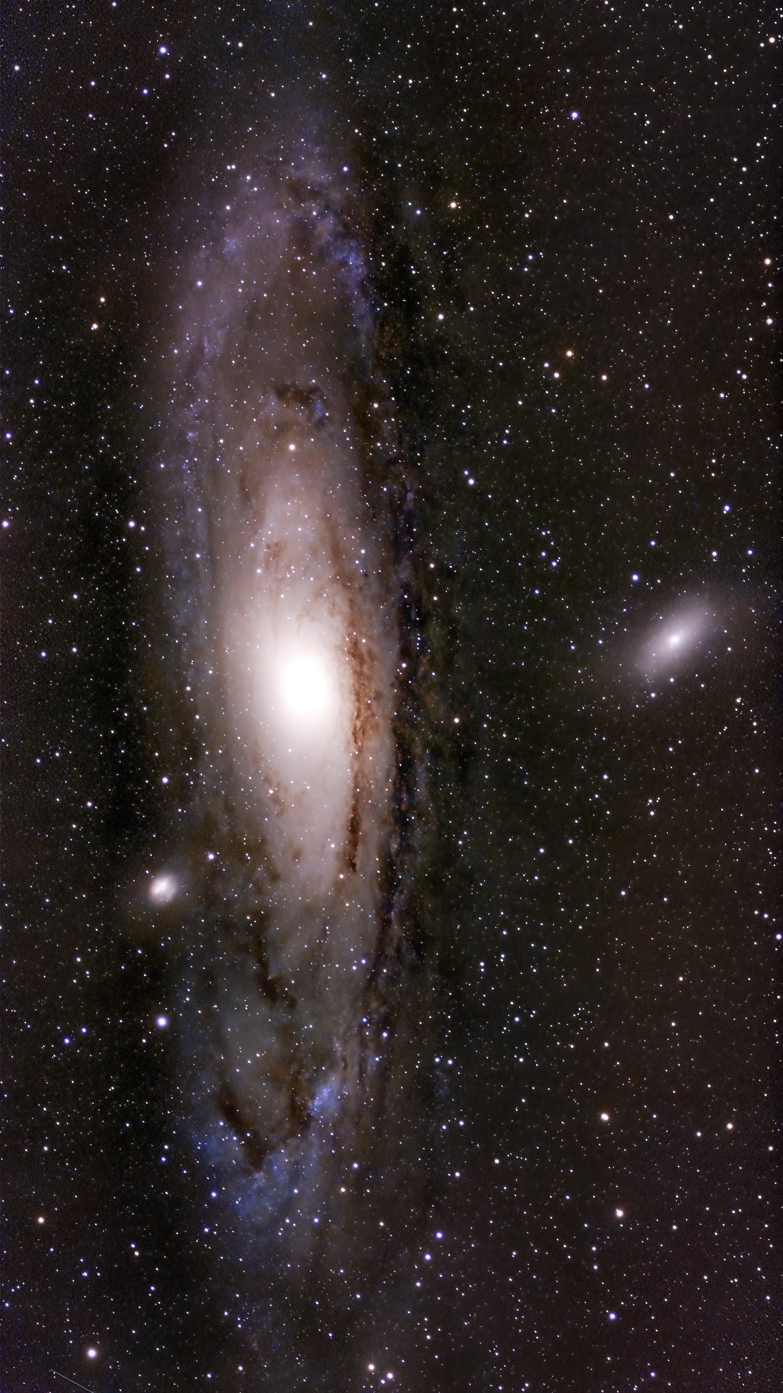 Enhanced_Stacked_437_mosaic_M 31_20.0s_IRCUT_20260814-052024-topaz-upscale-2.3x-sharpen-2.jpg