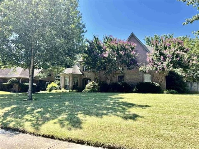 Wolf Trace Bartlett.jfif