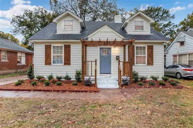 N Hollywood Mem.jfif