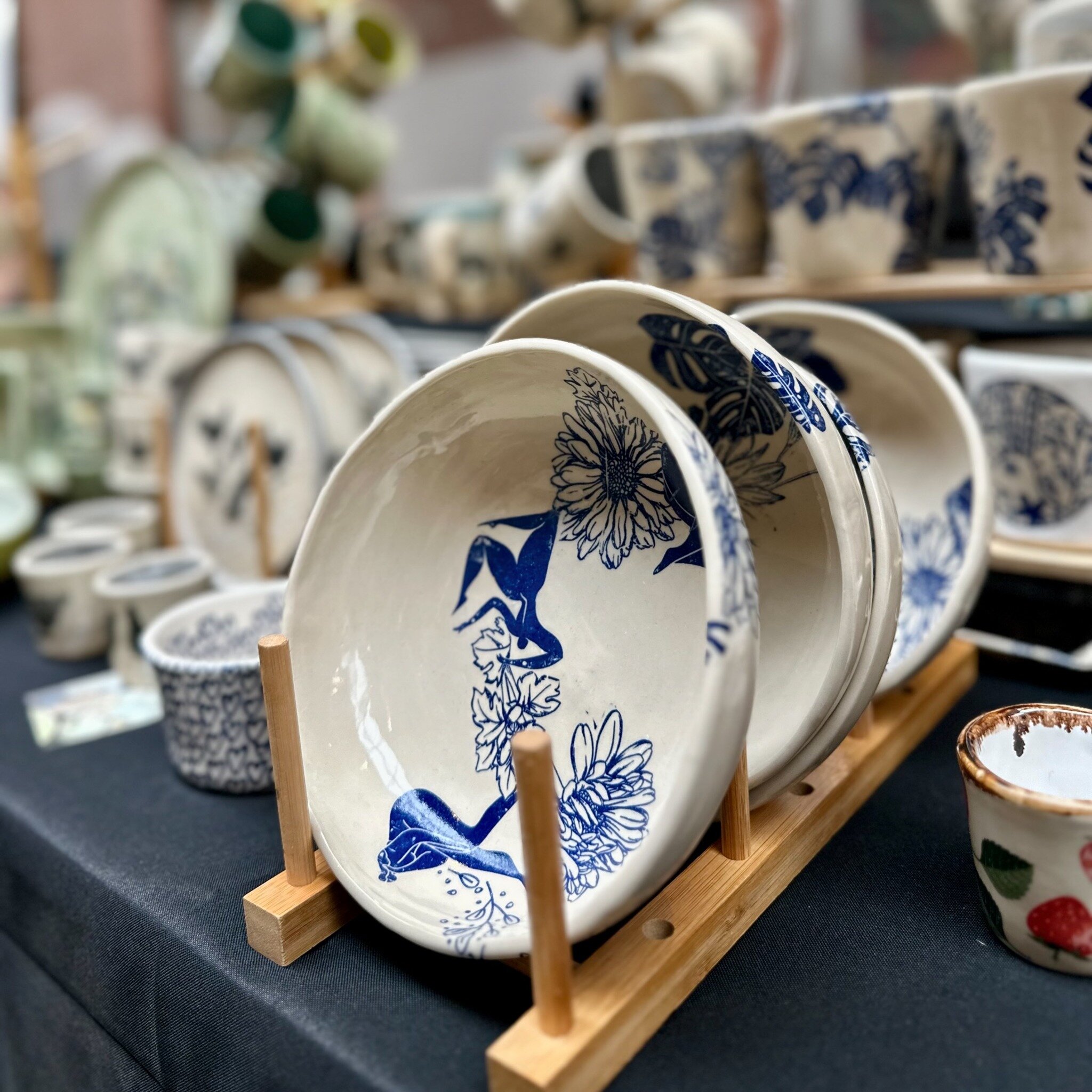 On deck tomorrow, these salad bowls or any other meal you&rsquo;re craving. 

#potteryadventures #pottery #keramik #keramikliebe #t&ouml;pfern #dishware #saladbowl #bluewhite #yoga #yogainspiration #keramiek #salade #amsterdam #ceramics #dutchdesign