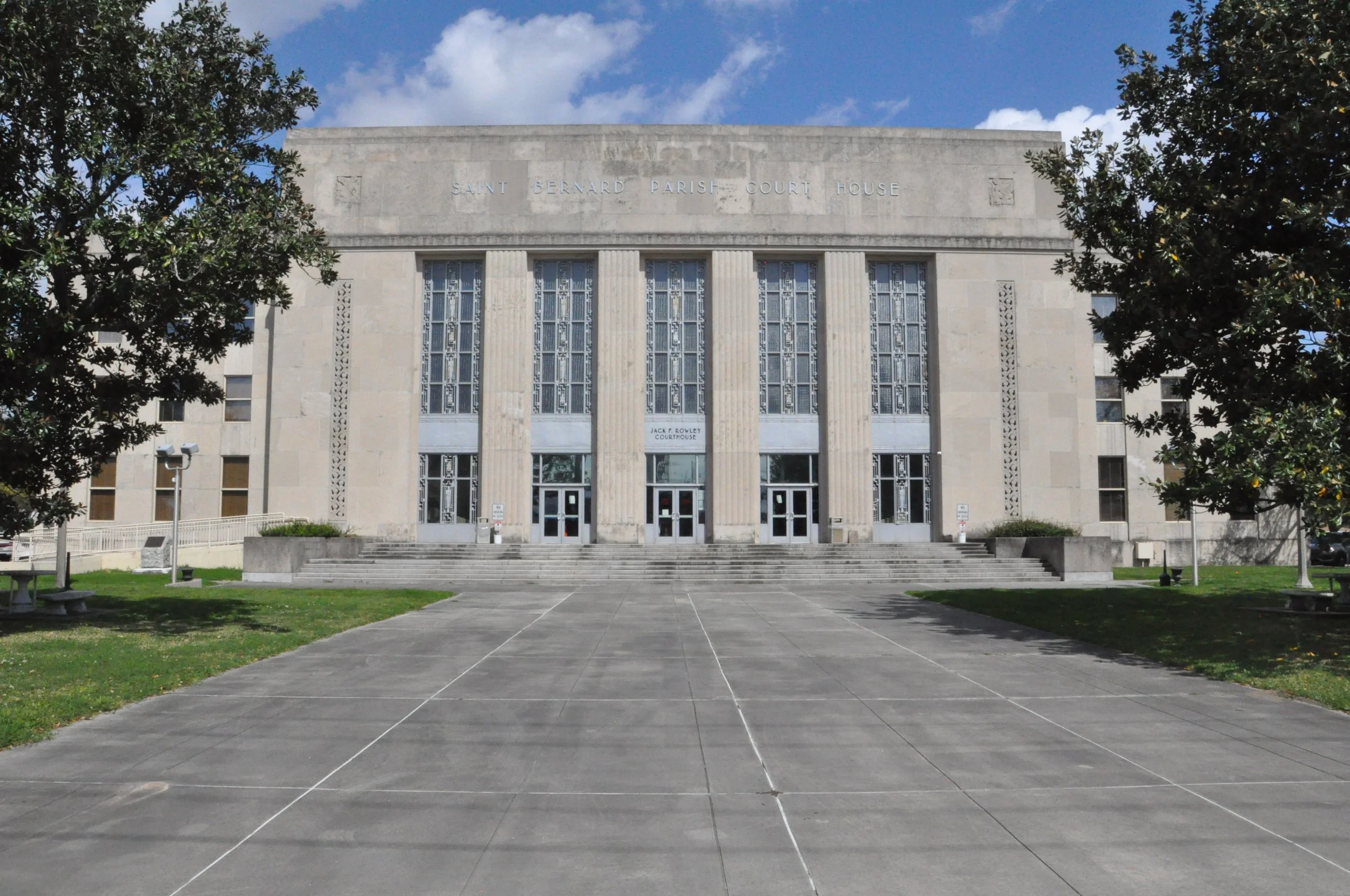 4 St. Bernard Parish Courthouse(1).JPG
