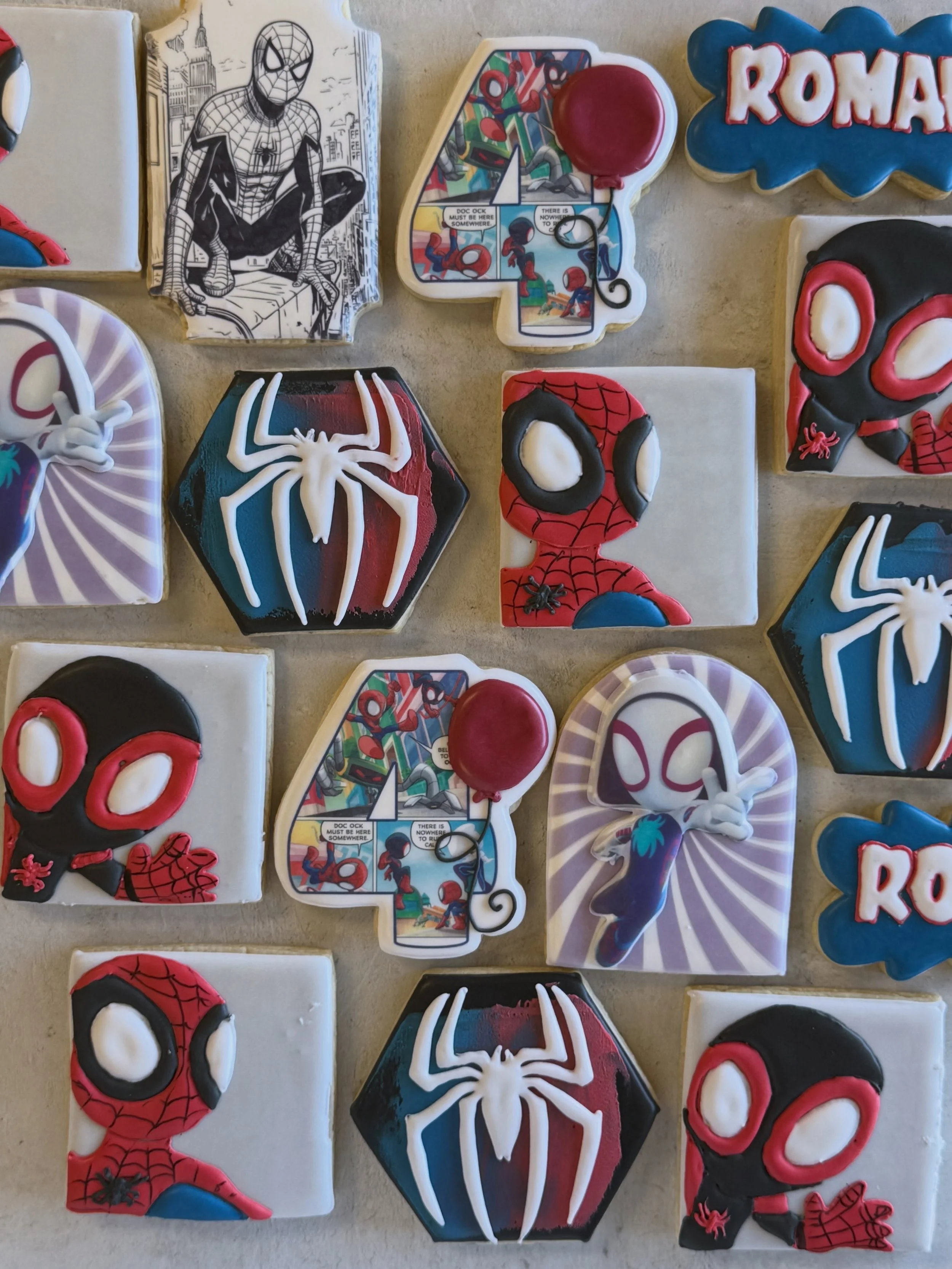 Finally carved out some time to go see the new Spider-Man movie and OMG. So. Freaking. Good. 🕷️🕸️

Which makes me even more excited that I got to make this set recently. Spider-Man is just such a fun theme to play with, and this one might be one of