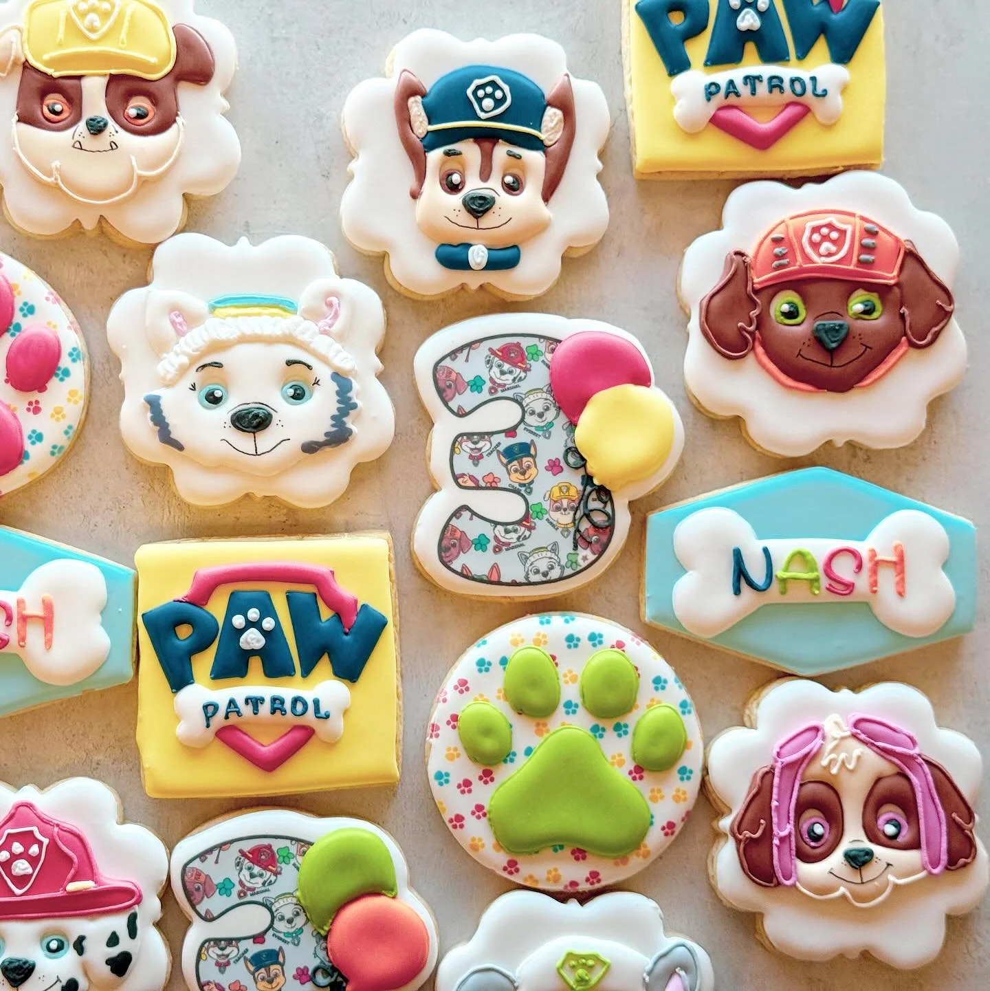 Nash is 3 and Paw Patrol was on the case! 🚨

These custom cookies were made for a pup-loving birthday boy who&rsquo;s totally team Marshall, and Rubble 🐾💙

From badges to bones, we had so much fun bringing Nash&rsquo;s favorite crew to life for hi